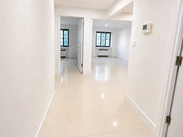 207 W 115th St #10 — Photo 2