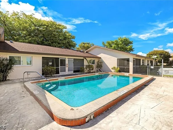 4611 SE 5th Pl APT 6, Cape Coral, FL 33904