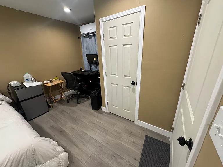 4607 Blue Devils Ave — Photo 10