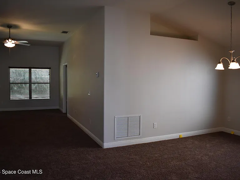 4063 Palladian Way — Photo 7