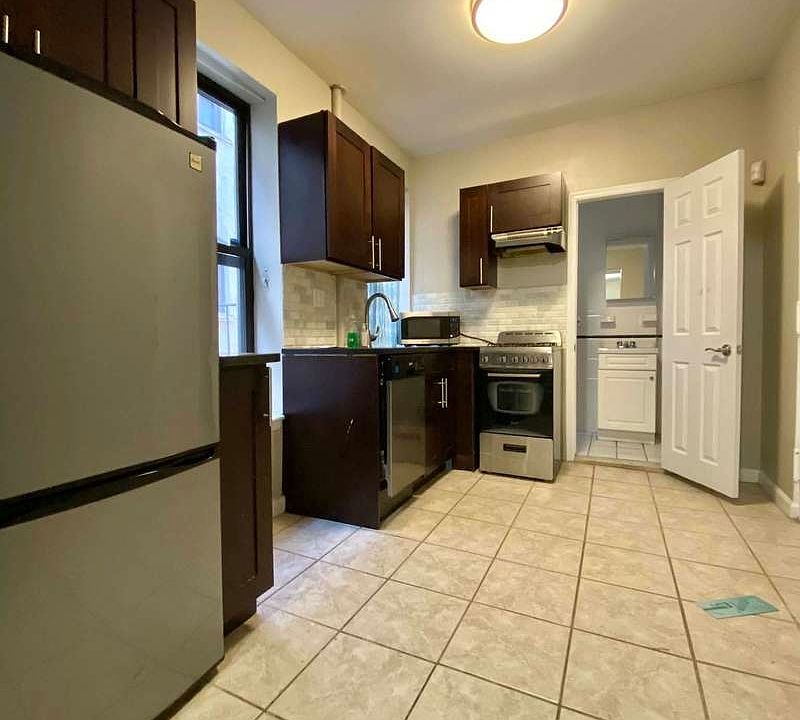 1st image of 509 E 73rd St #18B