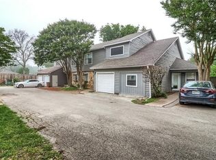 8810 Schick Rd APT D, Austin, TX 78729