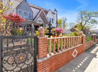17736 Leslie Rd, Jamaica, NY 11434
