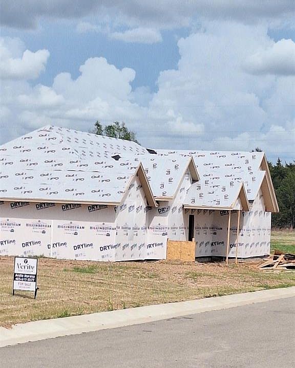 1st image of 4600 Red Bird Rd