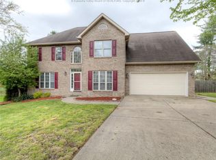 1019 Moss Creek Dr, Hurricane, WV 25526