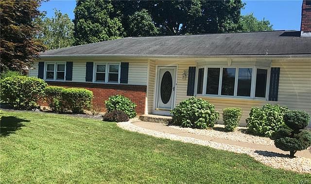1st image of 170 Jonathan Dr