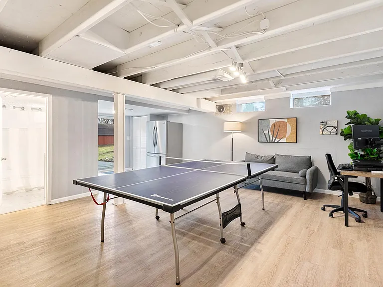 4848 Stuhrberg Dr — Photo 17