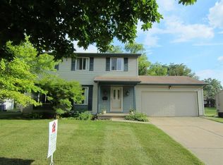 327 Delzingro Dr, Davison, MI 48423