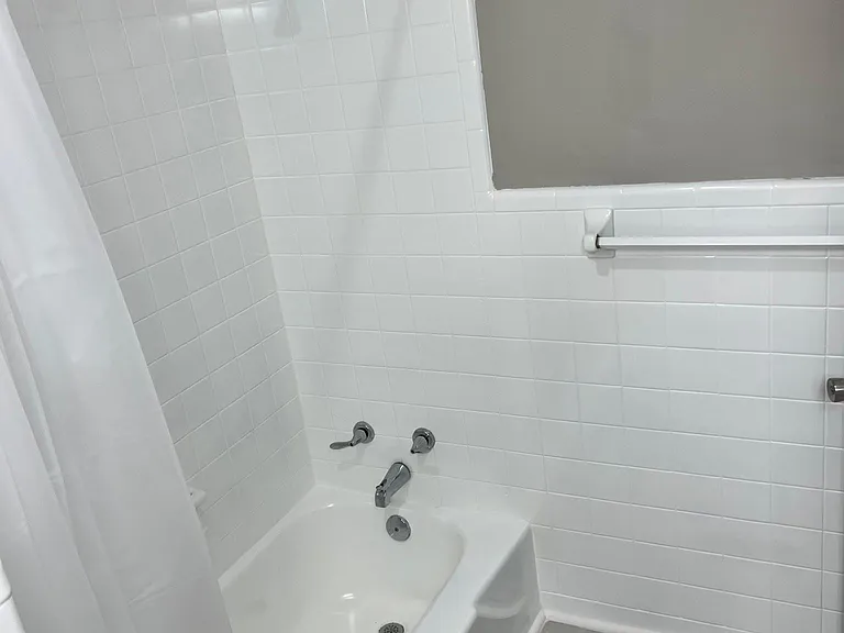 1515 Lexington Ave #1515 — Photo 16