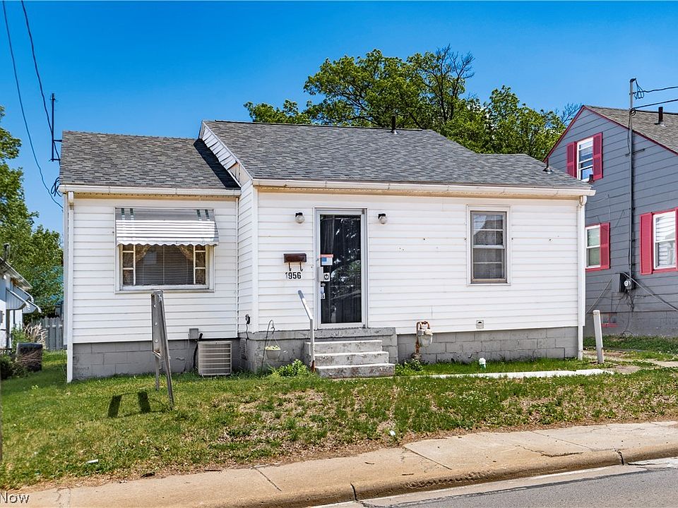 2nd image of 1956 Maple Ave