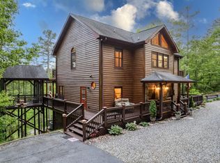 26 Chickasaw Trl, Blue Ridge, GA 30513