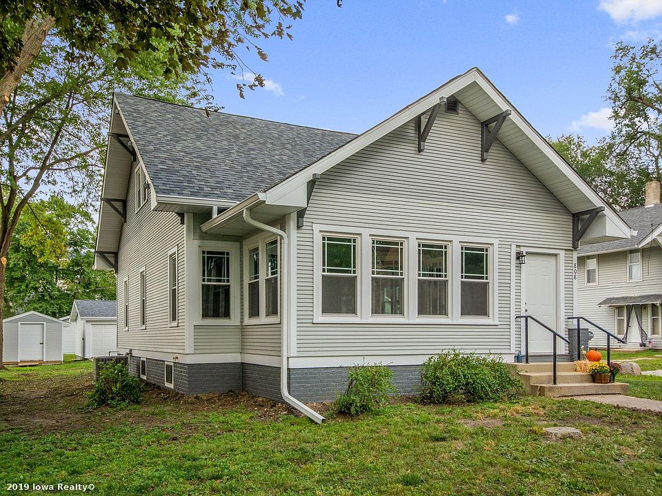 1st image of 808 W Ashland Ave