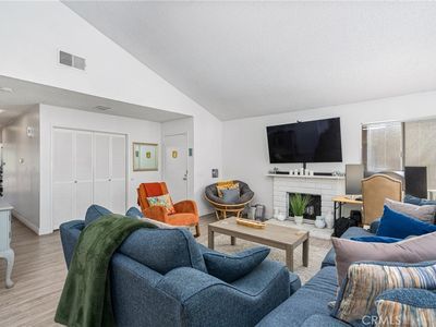 3274 Little Mountain Dr APT B, San Bernardino, CA, 92405