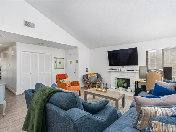 3274 Little Mountain Dr APT B, San Bernardino, CA 92405