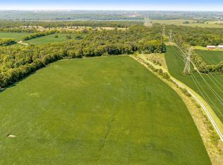 2 Estate Dr #202, Tipp City, OH