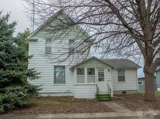 516 2nd St SE, Hampton, IA 50441