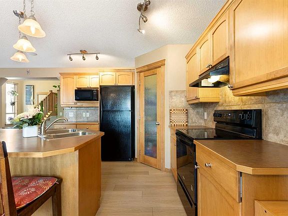 4th image of 34 S Tuscany Meadows Dr NW