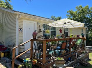 201/203 Felkins Ave, Forsyth, MO 65653