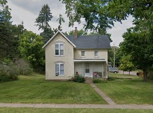 2008 Crescent Ave, Eau Claire, WI 54703