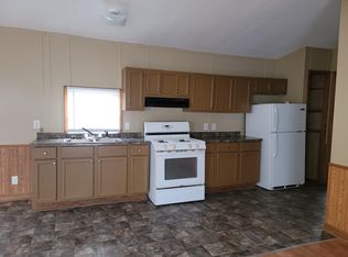 408 E Brick St, Sheridan, IN 46069