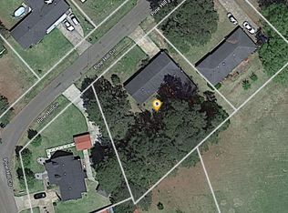 907 Pinehill Cir, Carthage, MS 39051