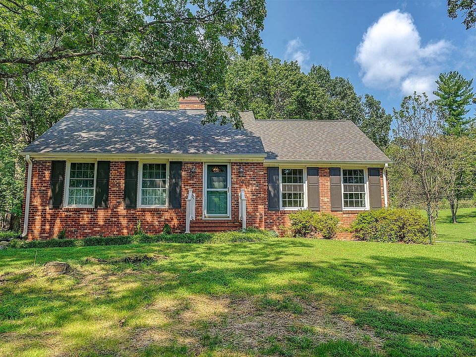 1st image of 2771 Brogan Cir