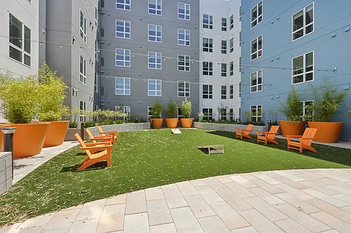 Mainline North Apartments - Santa Clara, CA Photo 1