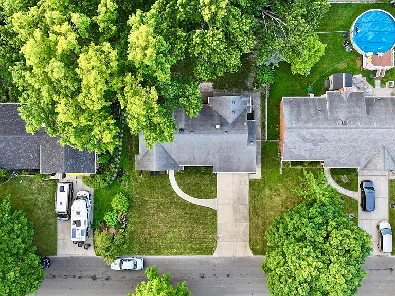 4110 Briarcrest Rd — Photo 14