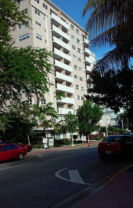 1st image of 1750 James Ave APT 5C