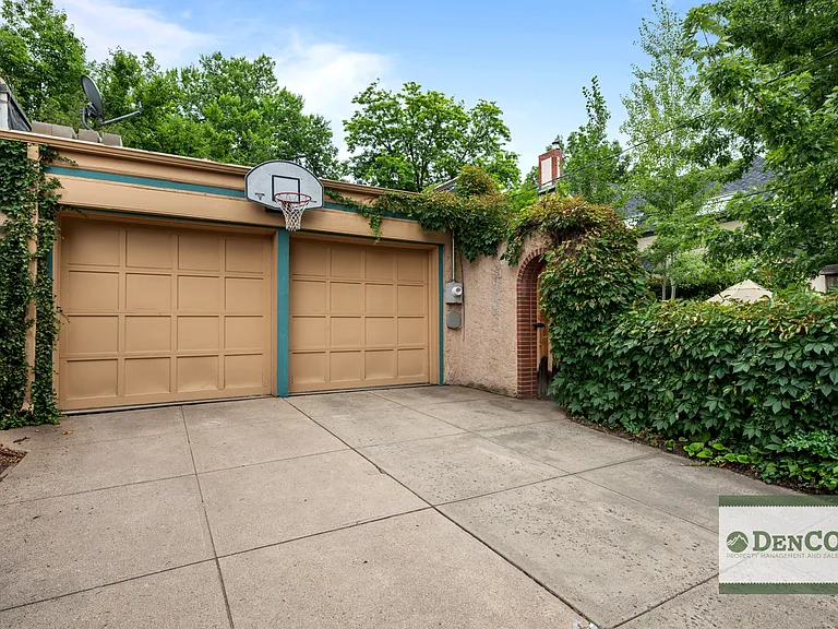 149 N Gilpin St — Photo 38