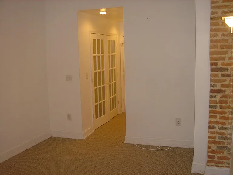 2538 Foster Ave — Photo 7