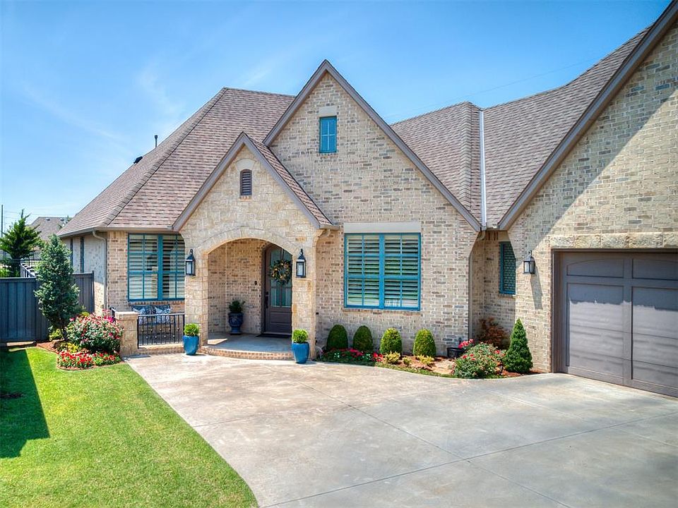 1st image of 16425 Rhone Dr