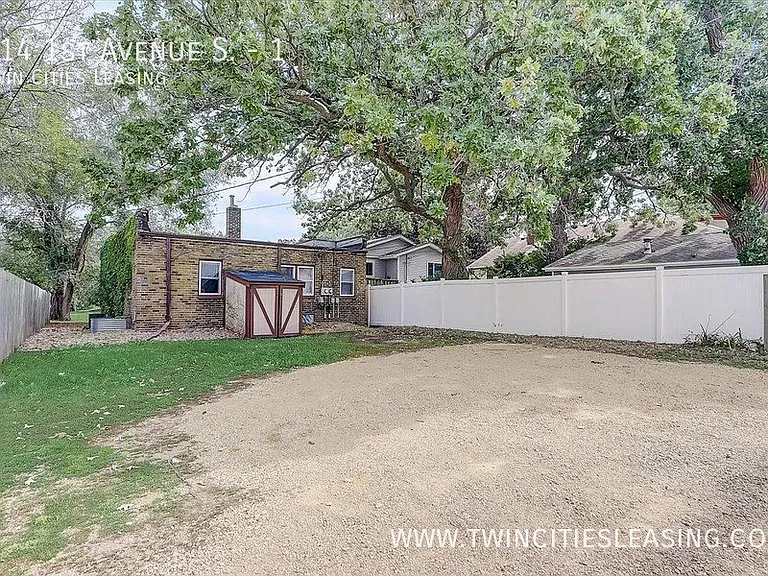614 1st Ave S #1 — Photo 16