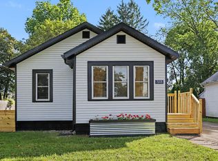 513 N 4th St, Sturgis, MI 49091