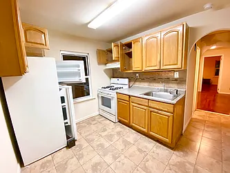 Rented by Amorelli Realty