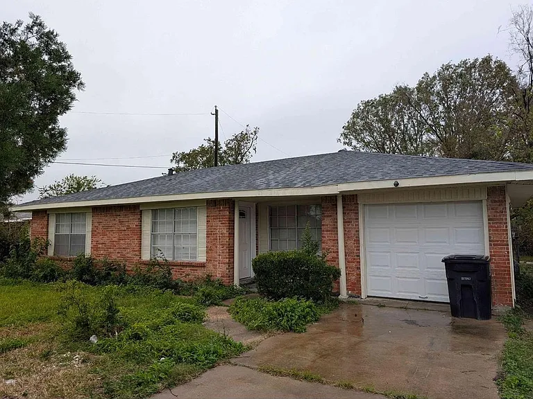 10922 Lockgate Ln — Photo 1