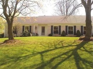 1004 Grenada Dr NE, Canton, OH 44714