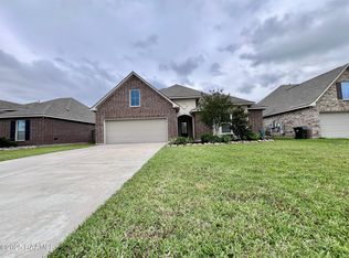 1935 Heberts Pass, Lake Charles, LA 70607