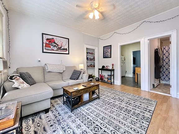 2nd image of 592 Palisade Ave APT 2