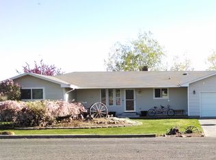 1002 Dobson Rd E, Odessa, WA 99159