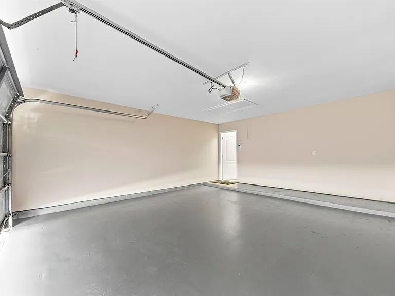 731 Pickett Hill Ln — Photo 39