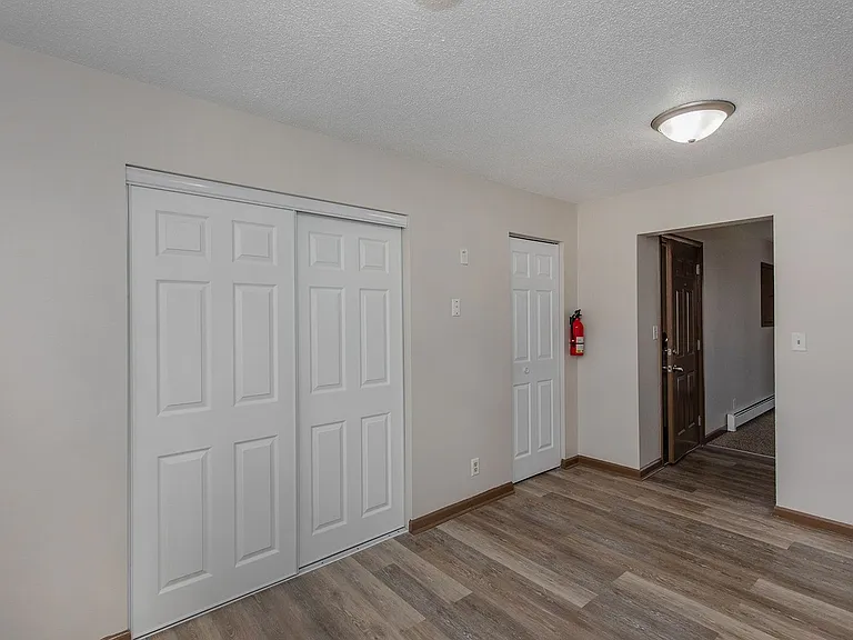 503 Sycamore St — Photo 13