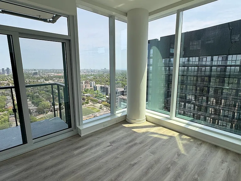 110 Broadway Ave #LPH12 — Photo 4