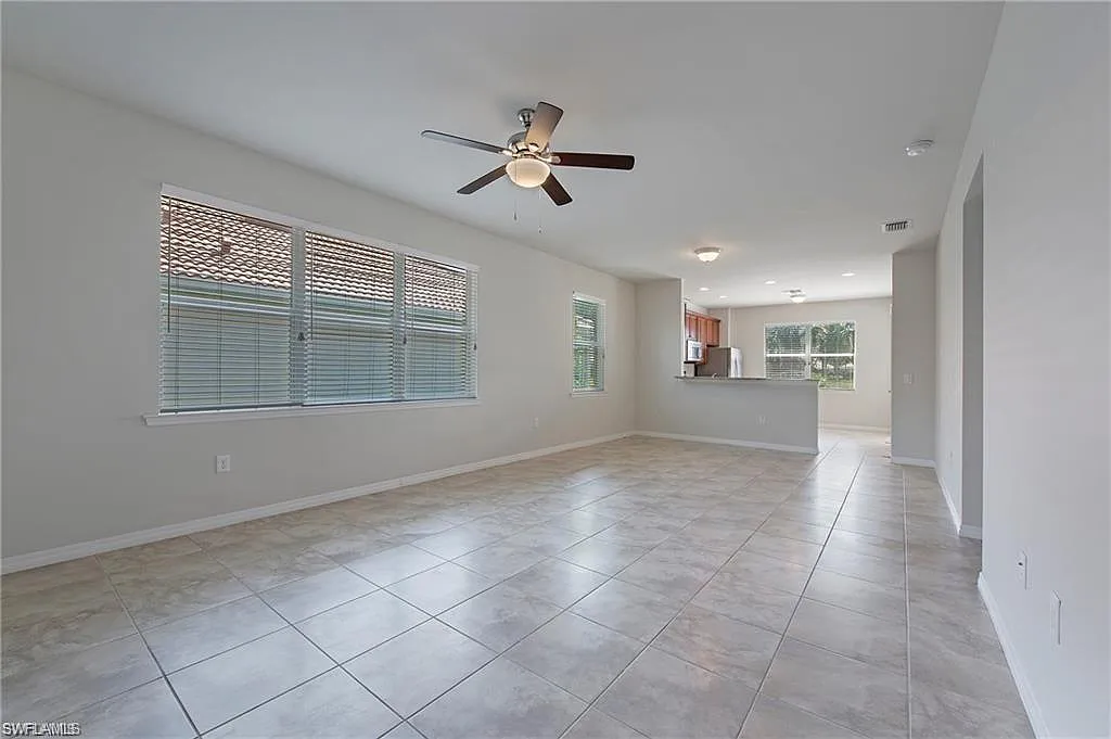 2 bed, 2.0 bath, 1429 sqft, $2,500 — Photo 4