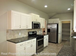 7013 Cherokee Lndg, Warr Acres, OK 73132