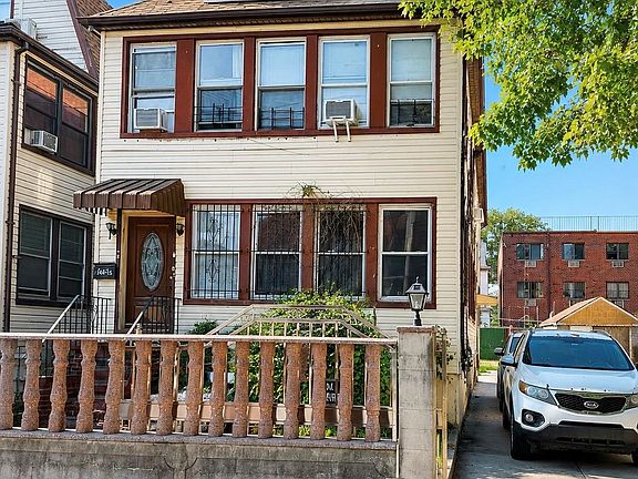 2nd image of 9425 54th Avenue