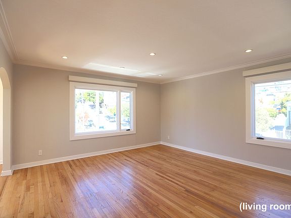 2nd image of 395 Valley St #397
