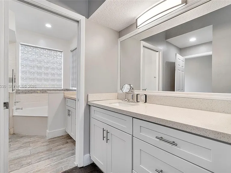 9251 NW 42nd Ct — Photo 32