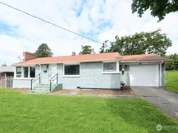 1740 SE 6th Street, Oak Harbor, WA 98277