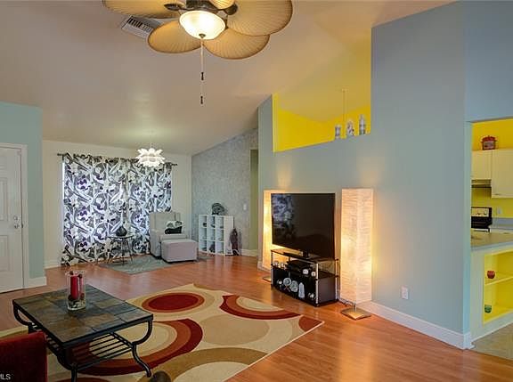 3rd image of 19255 Cypress Vista Cir